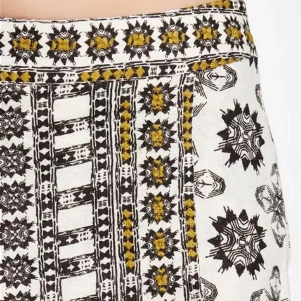FREE PEOPLE Skort Shorts Tribal Aztec Black Cream